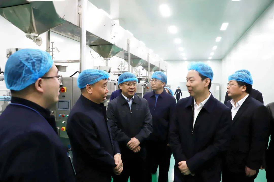 点赞潞宝振东蹚新路新任长治市代市长王俊飚看了长治两家民企龙头