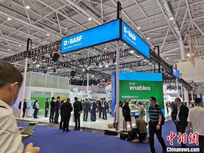 chinaplas国际橡塑展在深圳开幕 3600家展商参展