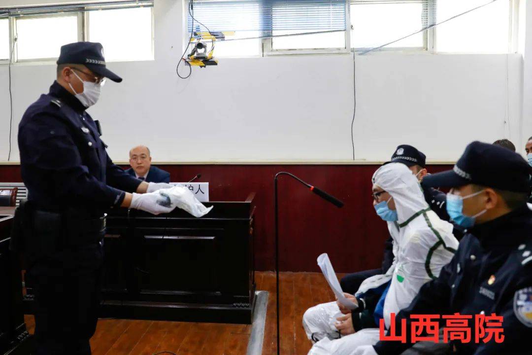 男子搭讪遭拒刺死女大学生案二审开庭 此前缓刑期内犯罪获死刑 李俊锋