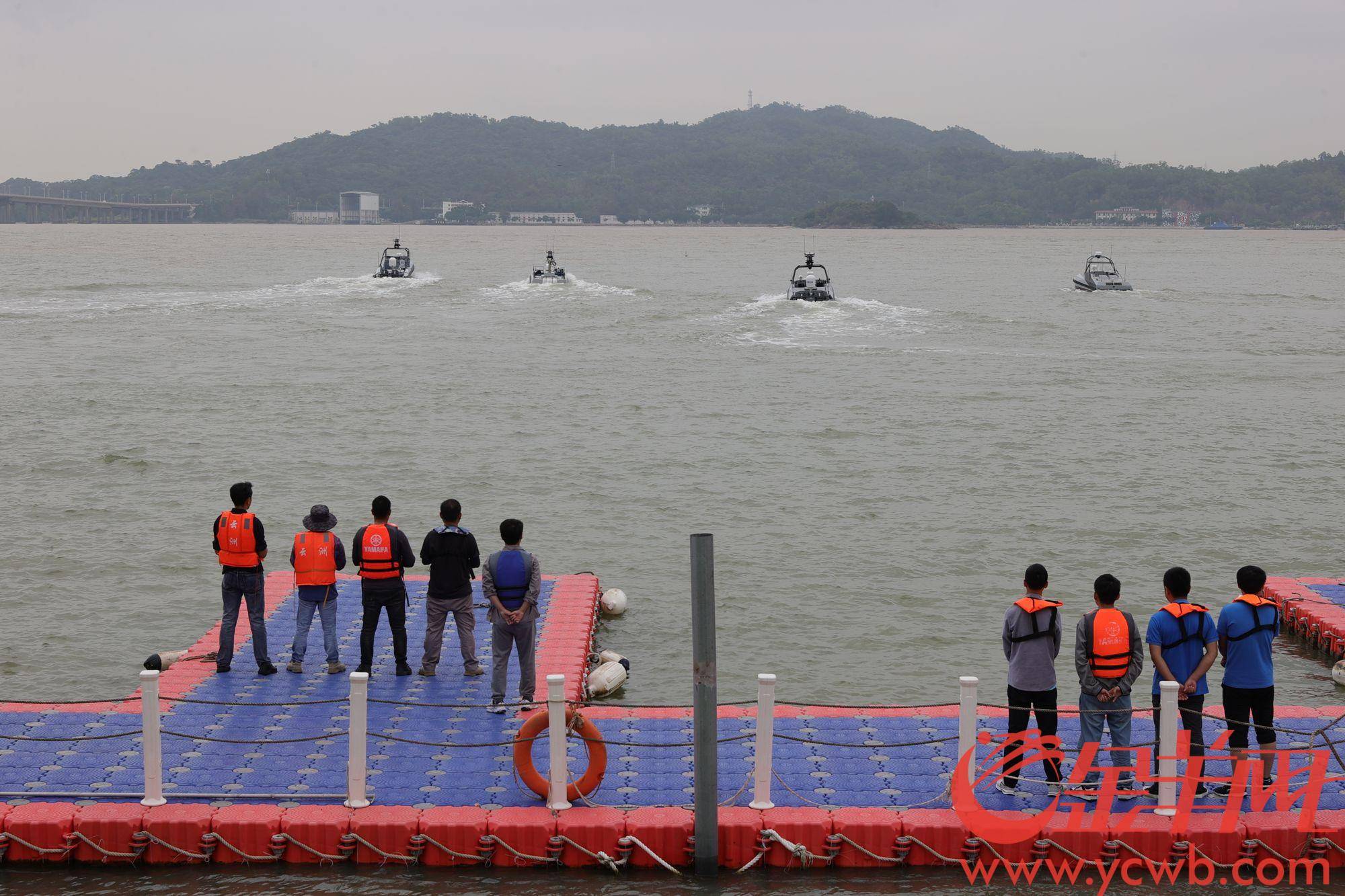 视觉|图集丨【大湾区 大未来】珠海“黑科技”上天入海 海上机器人乘风破浪