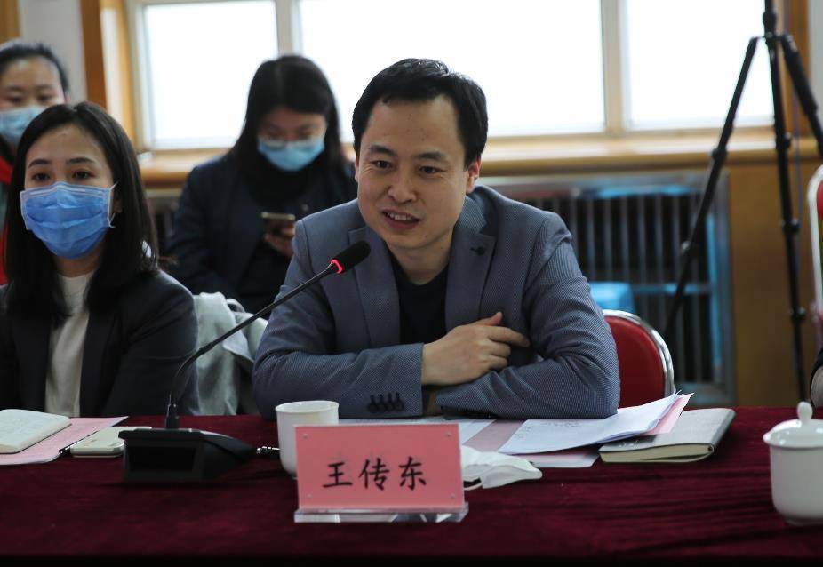 (石景山区教育工委副书记,区教委少工委主任王传东)王传东副书记充分