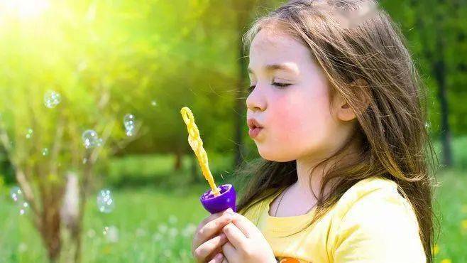 小孩一般几岁会有记忆 6359777bc40547b1b0b514bcfa63b8eb.jpeg