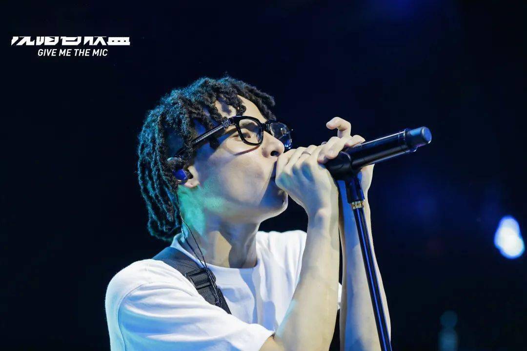 最热辣的"说唱者联盟"巡演现场,勒是雾都!_bridge
