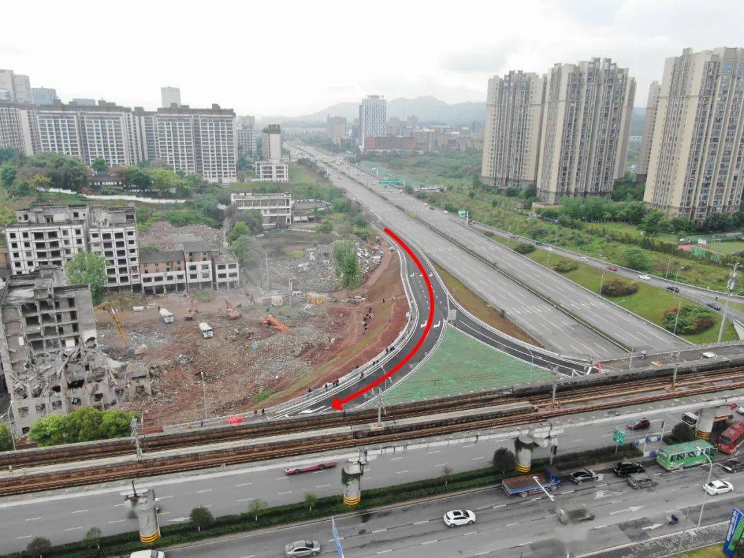 通车西永片区2分钟至双碑隧道