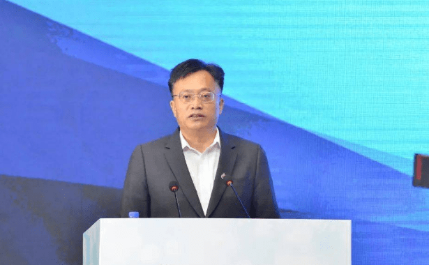 "70后"胡广杰,已赴任江苏省政府