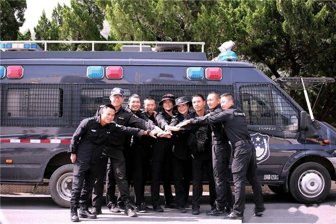 特警在公安局的地位图片