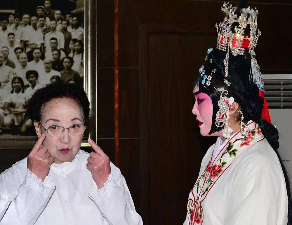 杜近芳奋斗到生命的最后一息