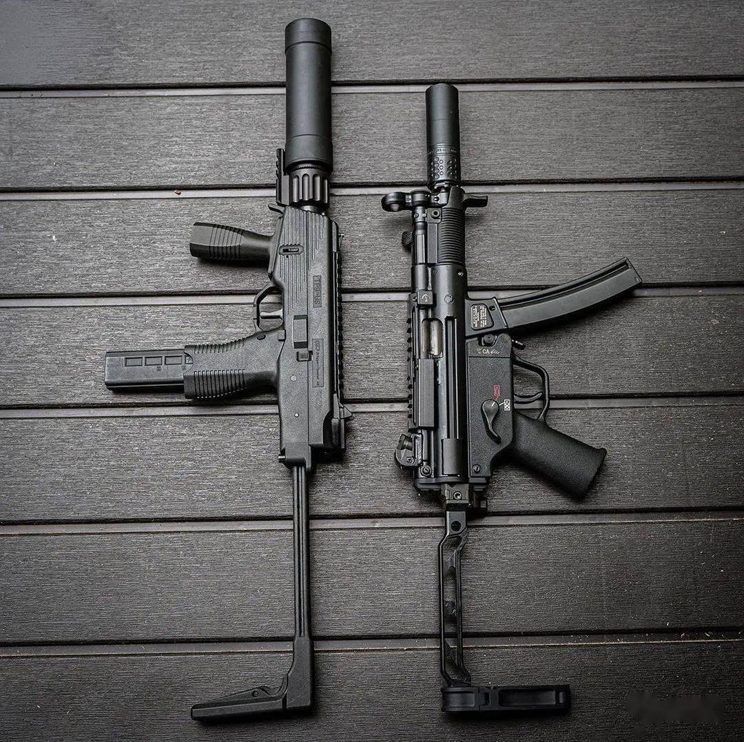 微声杀阵拧上消音器压低帽檐哒