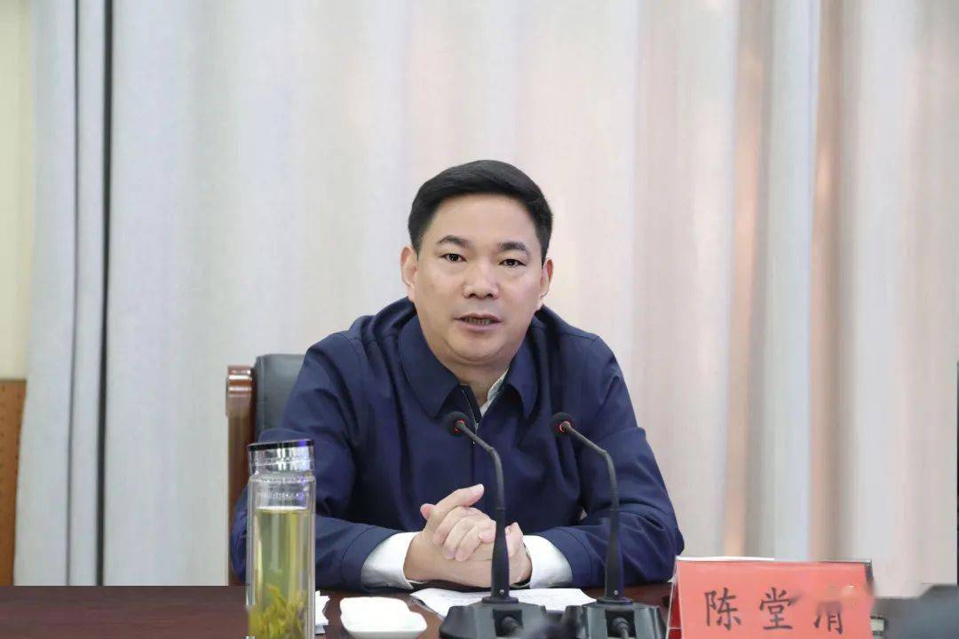 高质量办理推动高质量发展