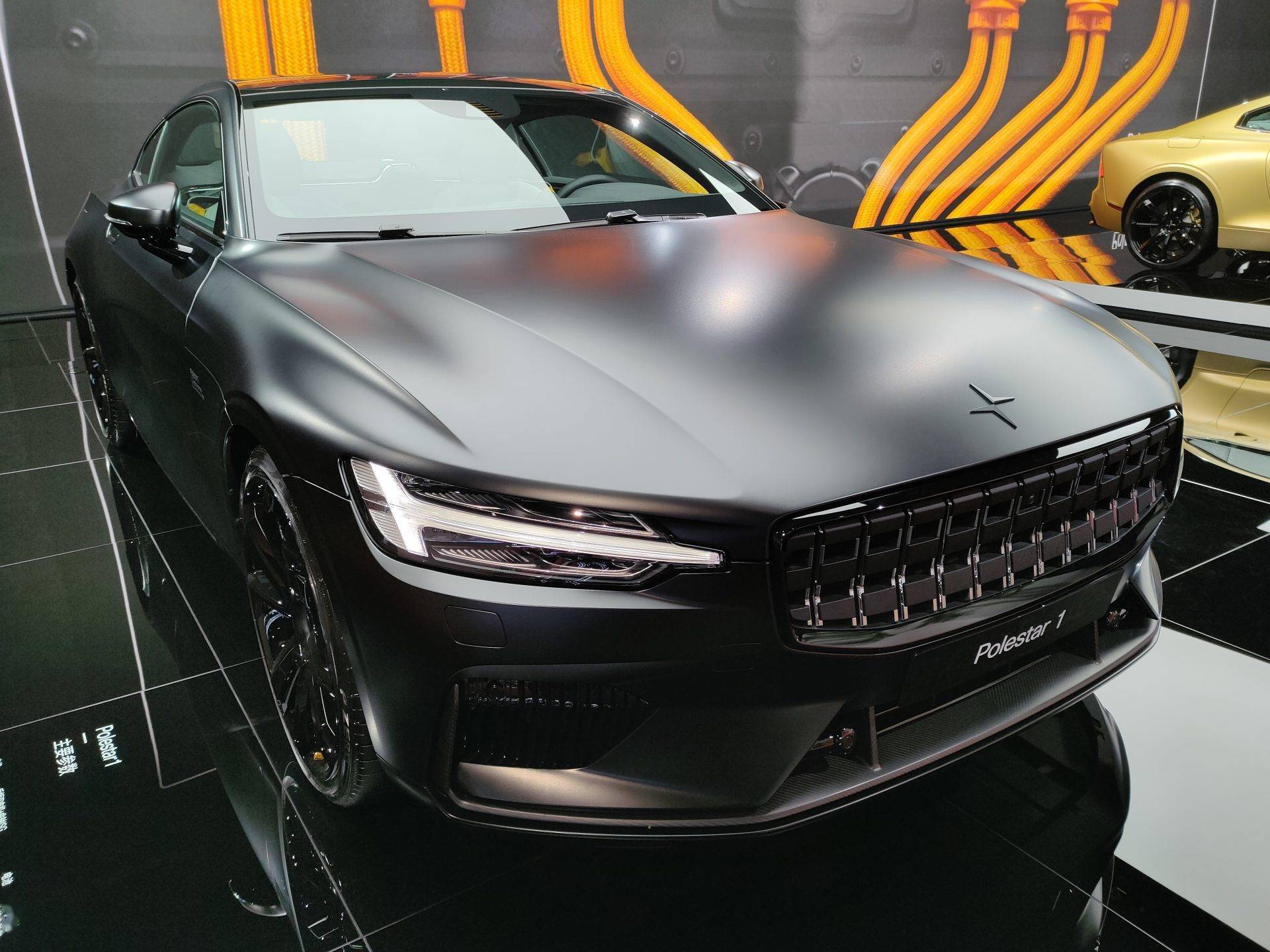 2021上海车展巡礼极星2发布全新产品系列