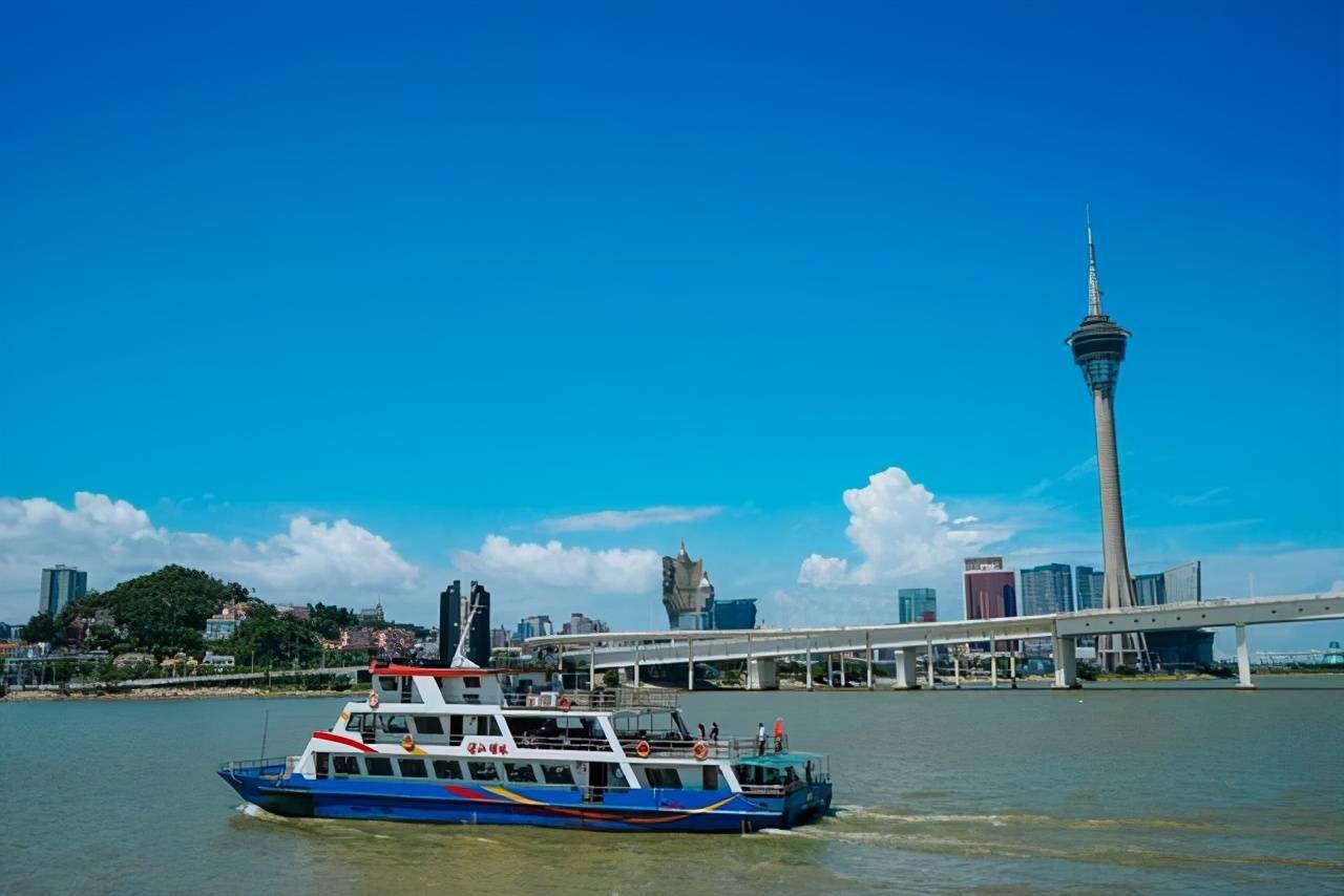坐船游珠海澳门这样的新鲜玩法一般人都不告诉他