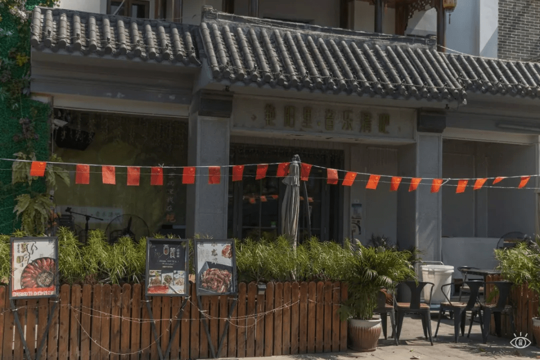 清平古墟 ||门票:免费地址:清平古墟影视小镇交通指引:地铁 > 11号