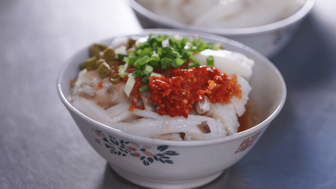 仫佬白糕·坚持】