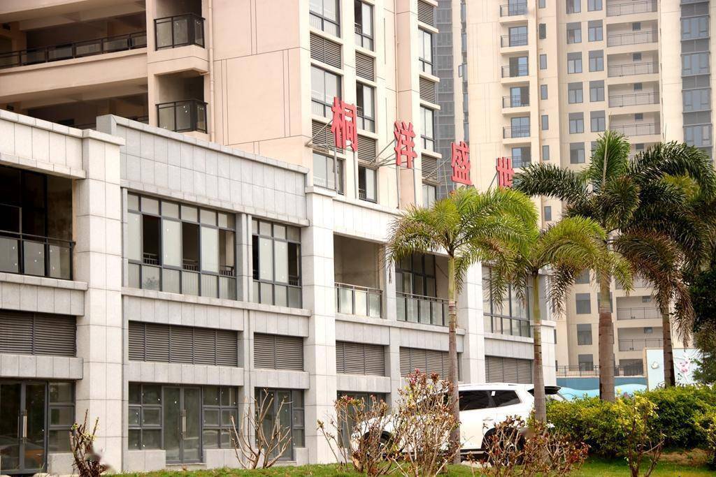 而南珠金园大厦与北投观海上城,分别规划有超高层建筑,这对于重塑北海