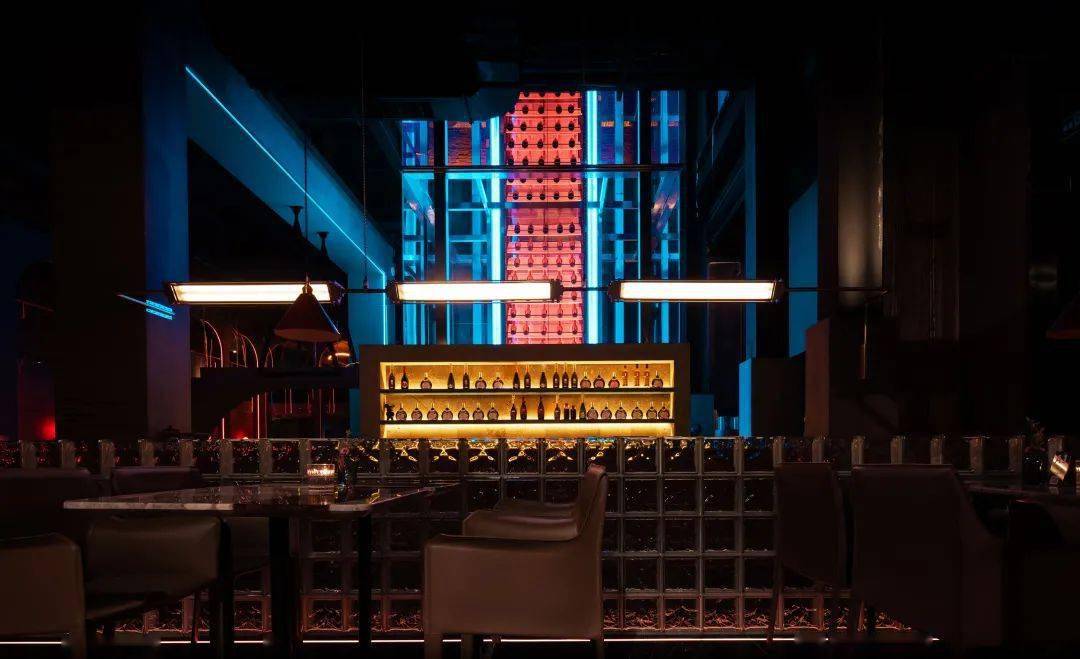 首发 朴开十向 × M Coffee Bar：品牌、场所、人的融合_空间