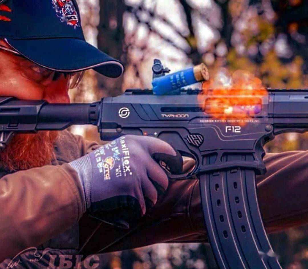 【僵尸杀手】typhoon防御公司战术霰弹枪图集