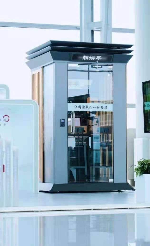 空调,监控,座椅等多种装置,具备朗读,录制,发布等功能,朗读者可以选择