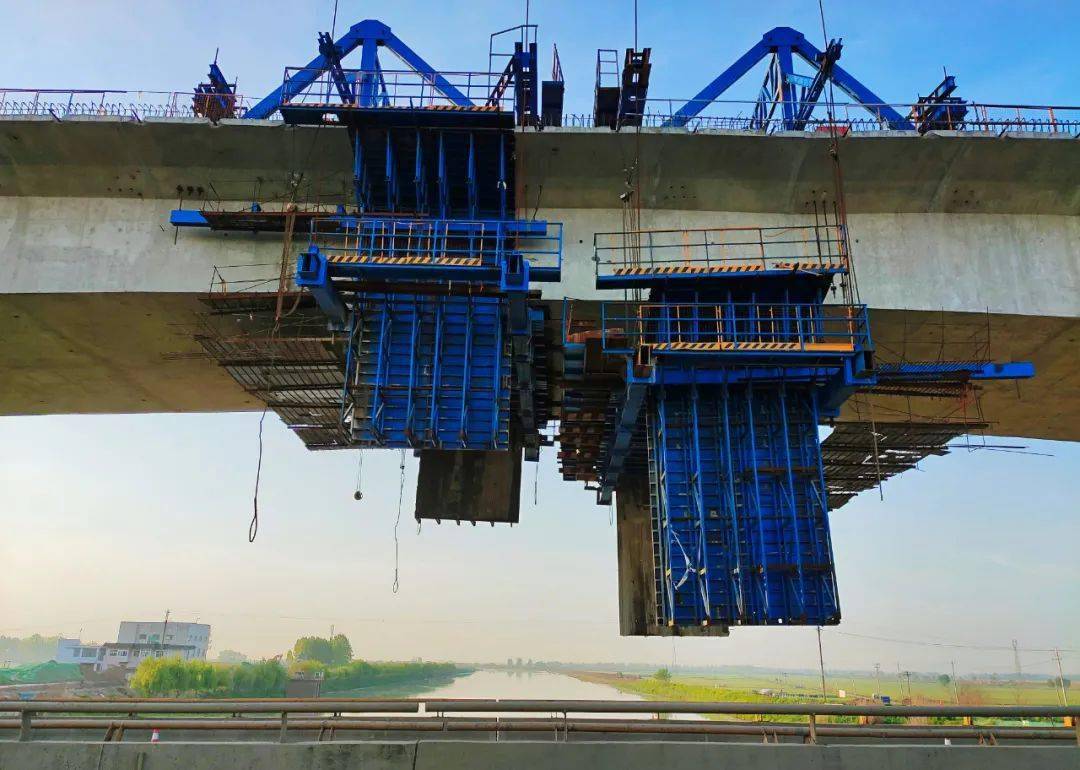 顺利合龙东津渡大桥最新进展