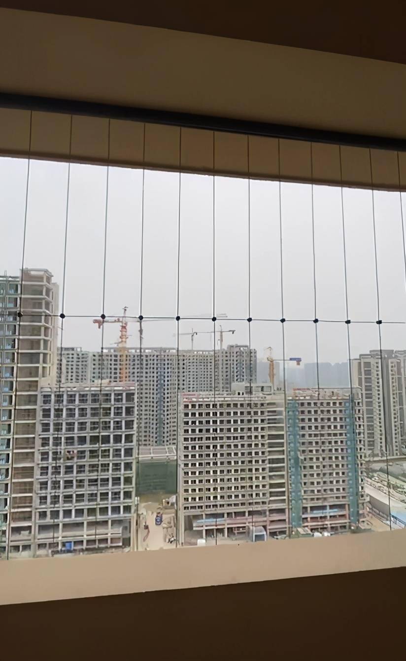 高层连廊设计公摊更大并且安全隐患巨大开发商怎么做才合格