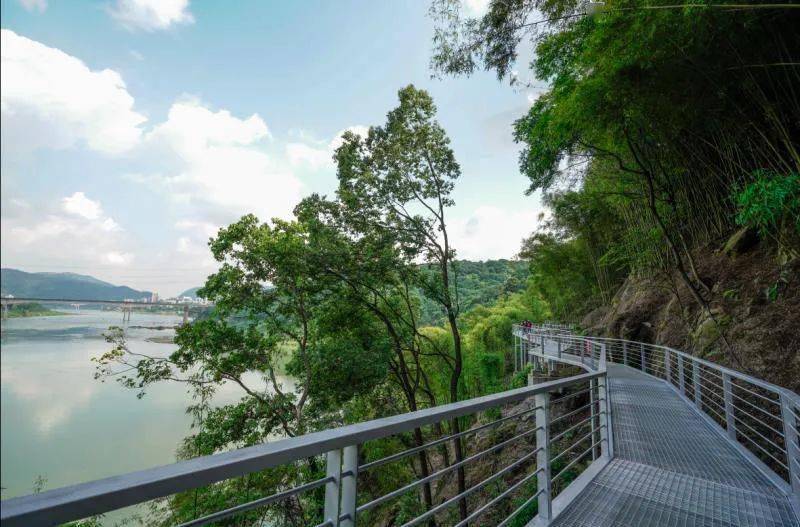 上缙云山游览多条vip通道供您选择