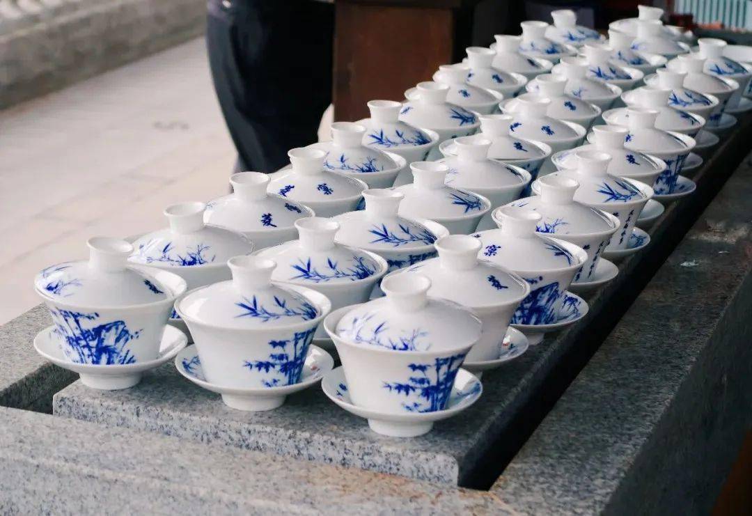 老成都才晓得的『相因坝坝茶』,人均10 坐一下午!_生活