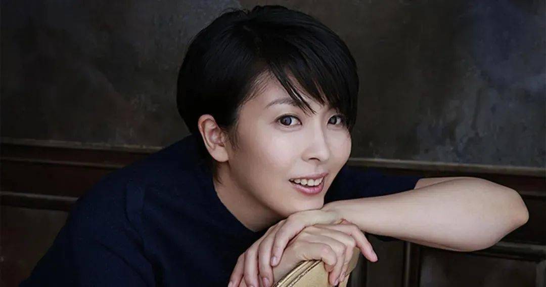 近一个身影21年7月8日安 玛莉 杜芙黛博拉 梅辛 艾薇档案社