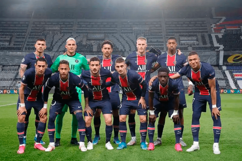 主场遭逆转大巴黎12不敌曼城