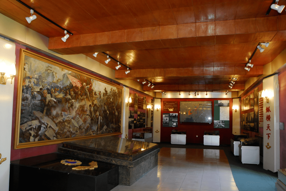 第四野战军纪念馆基本陈列主要有6个内容:《四野将帅展》集中展示520