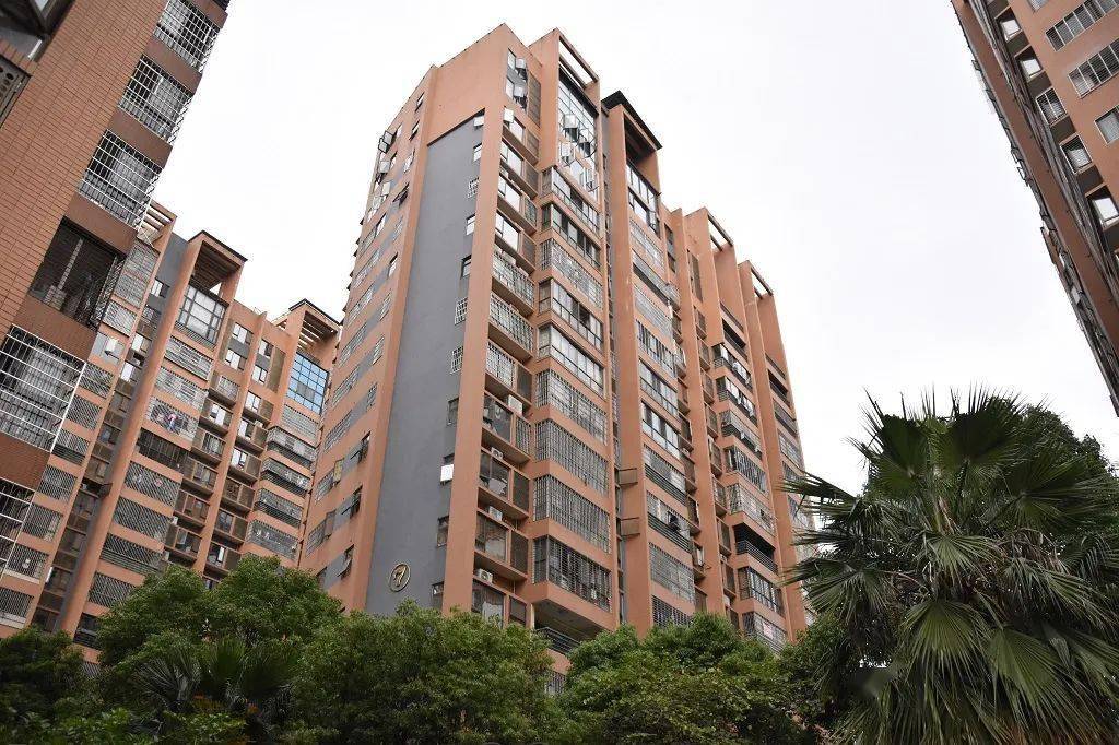 速看7709元㎡起交易城15套房源公开网络竞价