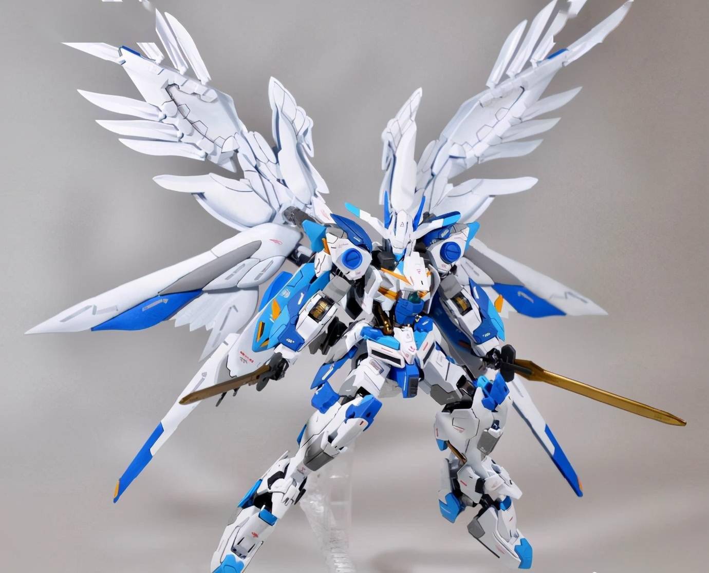 搭载飞翼,巴耶力高达模型_翅膀