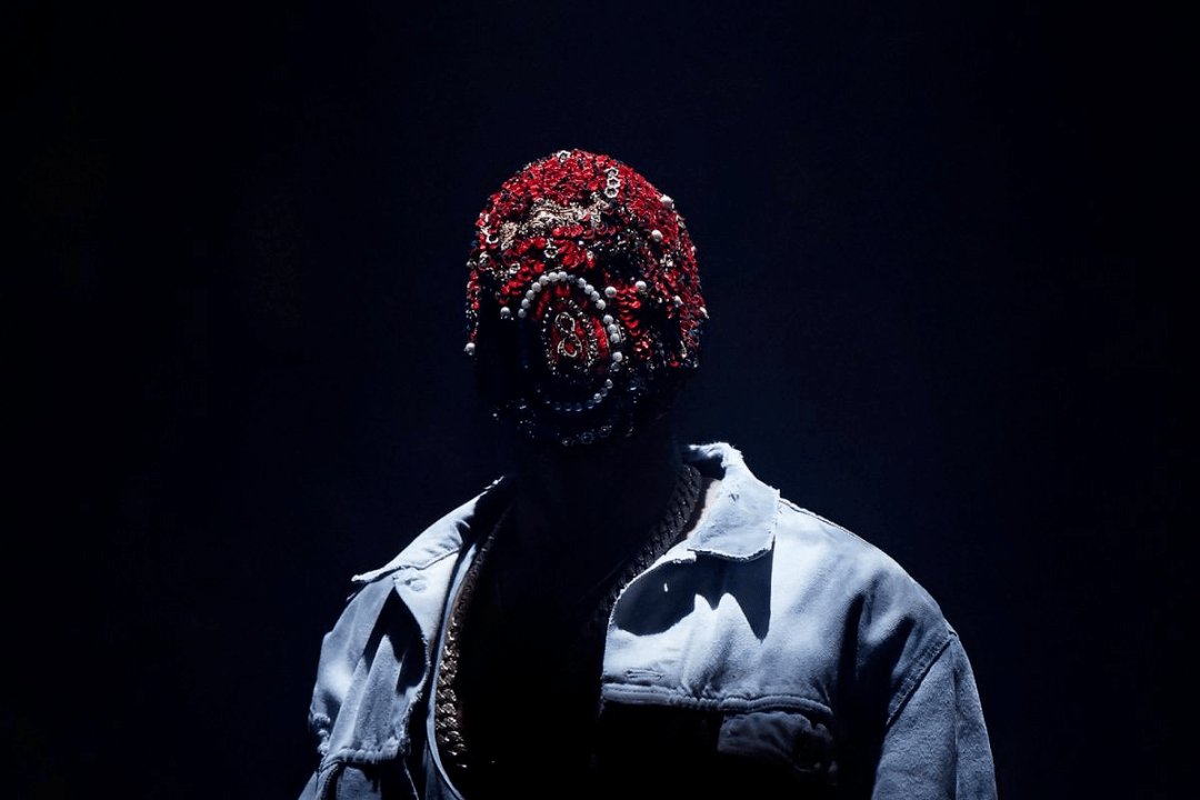 五一壁纸年少轻狂的kanye竟然是个面具狂