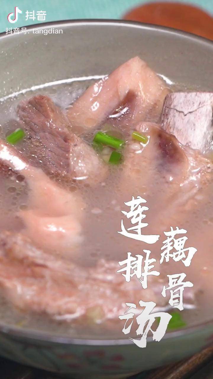 前段时间追陈情令的时候看到师姐的莲藕排骨汤很想尝一尝汤陈情令美食
