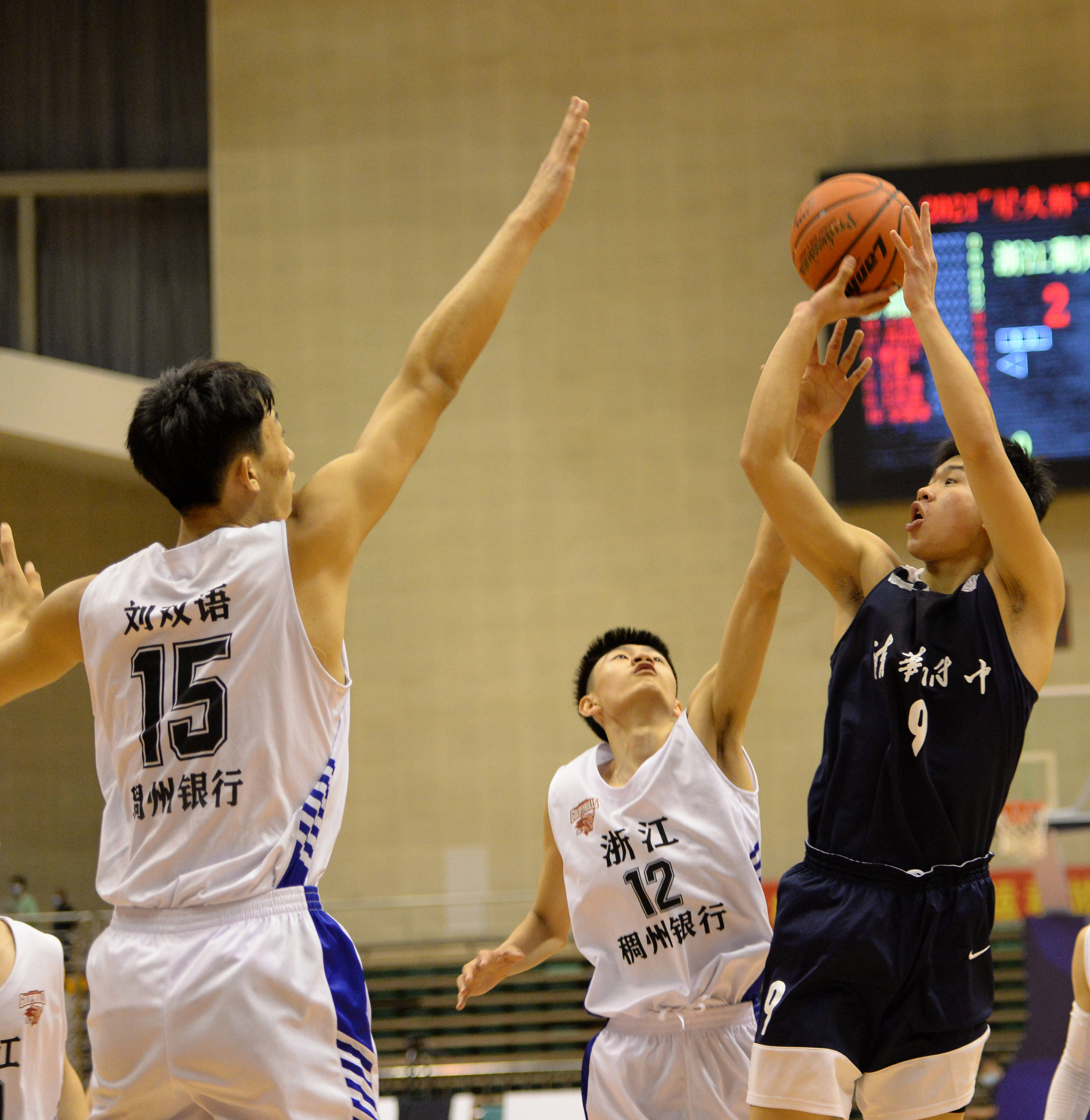 篮球——2021"星火杯"青少年篮球精英赛:清华附中队获冠军