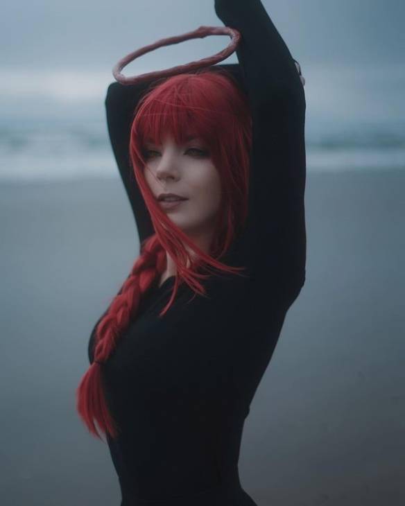 性感蛇蝎美人cos赏生化危机8吸血鬼夫人小女儿