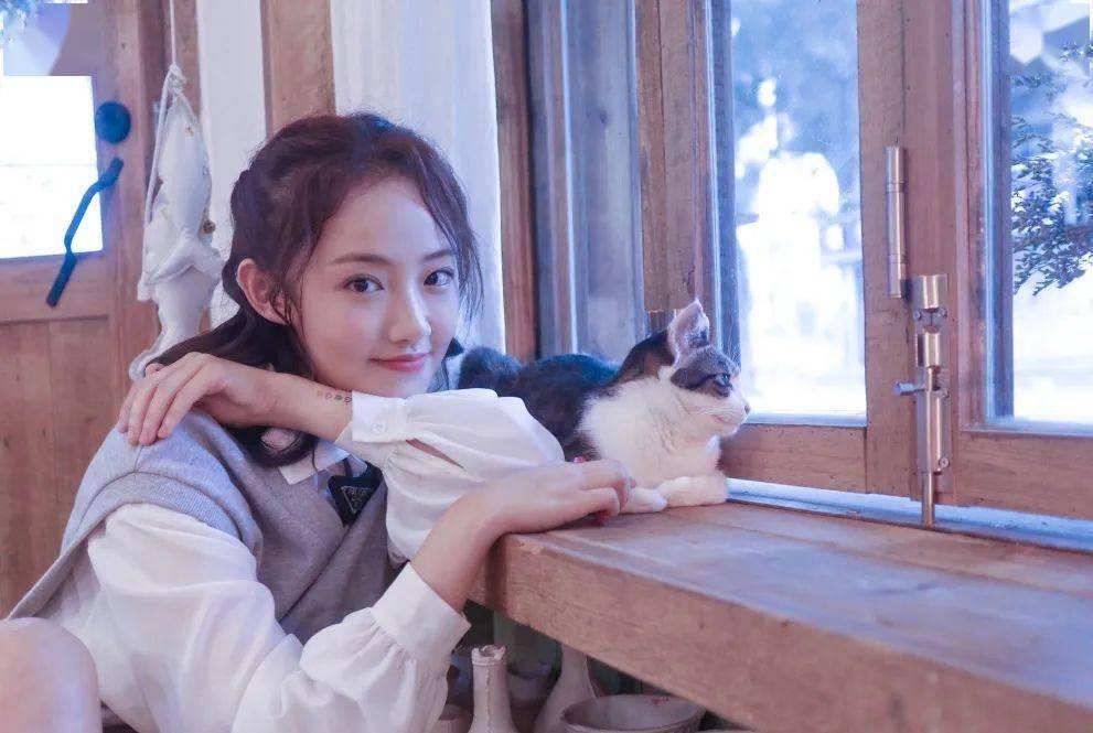 歆楠公主的甜酷系穿搭教科书