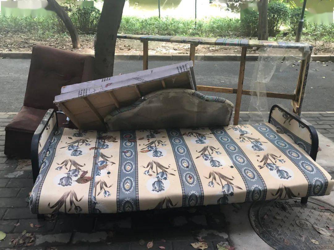 环保科普那些无处安放的废旧家具怎么办这么办