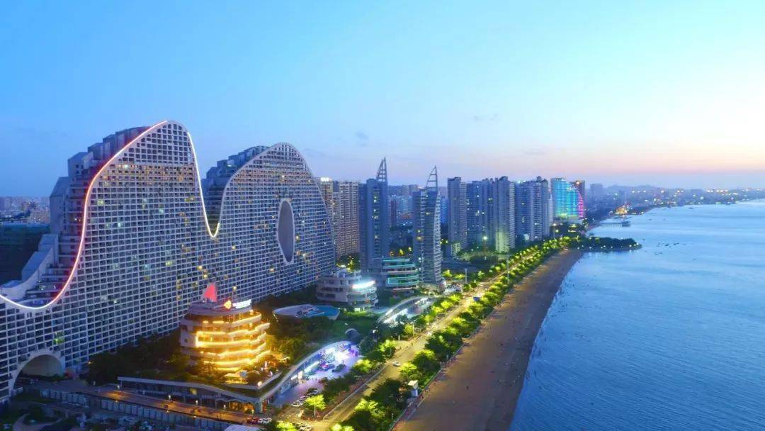 广西沿海经济总量_广西沿海特色房屋(2)