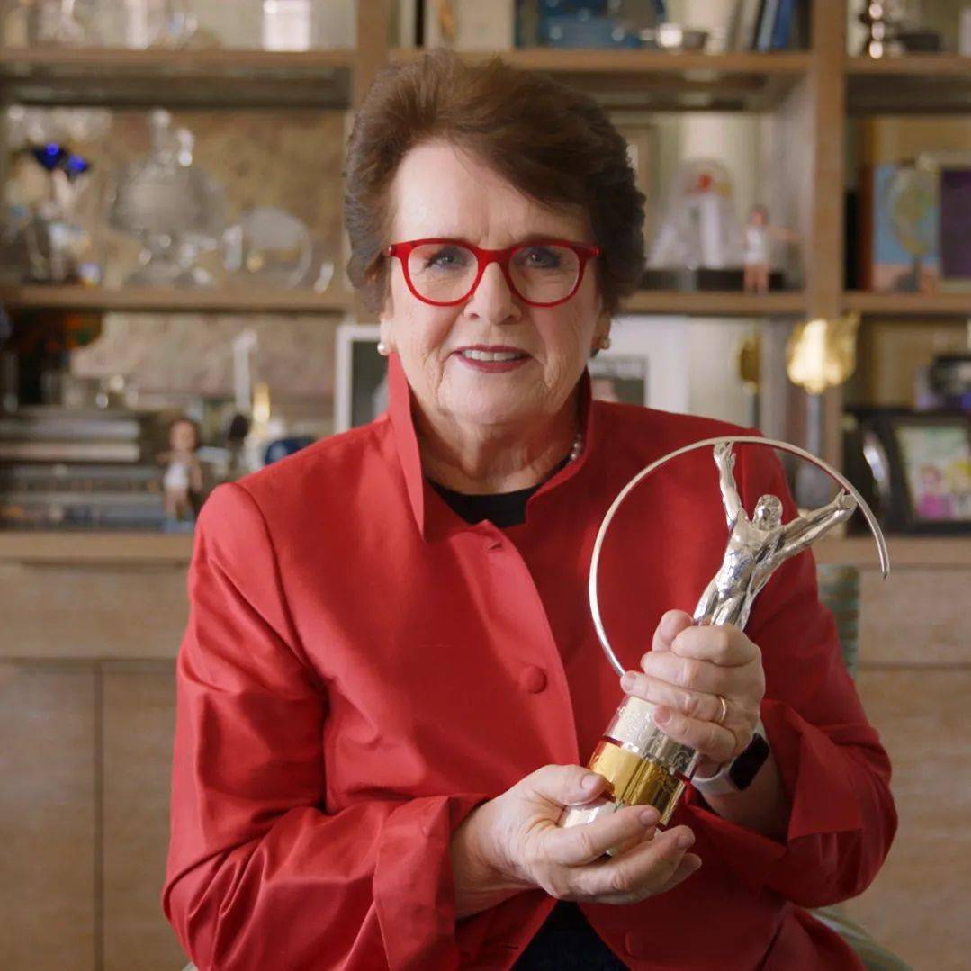 荣誉时刻 | 劳伦斯奖:大坂直美再获殊荣,比利·简·金荣膺大奖