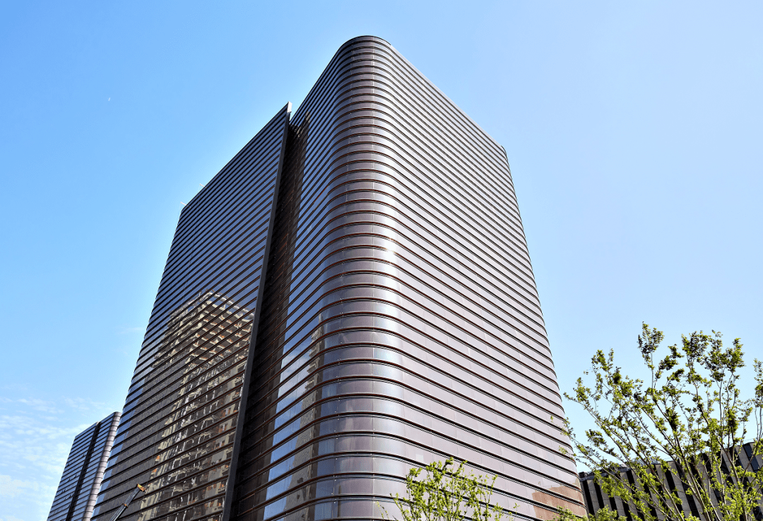 项目,承载着英雄历史"经典"与中以