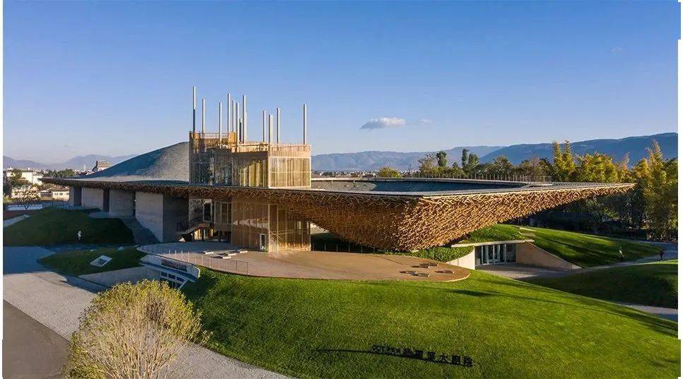 大理杨丽萍表演艺术中心 | 建筑回应自然