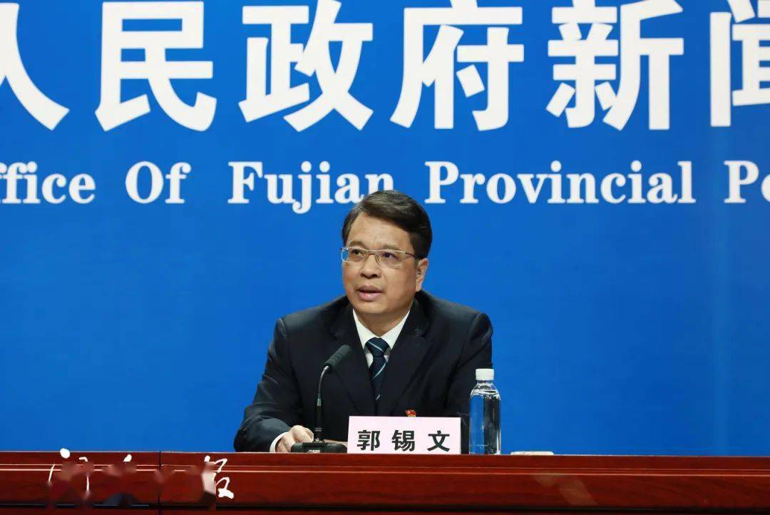 福建省里最年轻的市长,书记,一年内先后赴西部履新_郭锡文