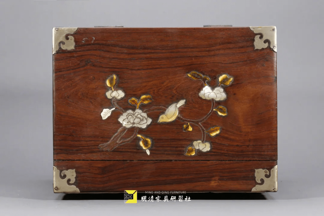 古代梳妆盒长什么样?_妆奁