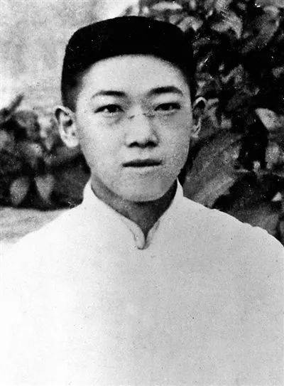 【党史天天学】恽代英:中国革命青年的楷模_中央