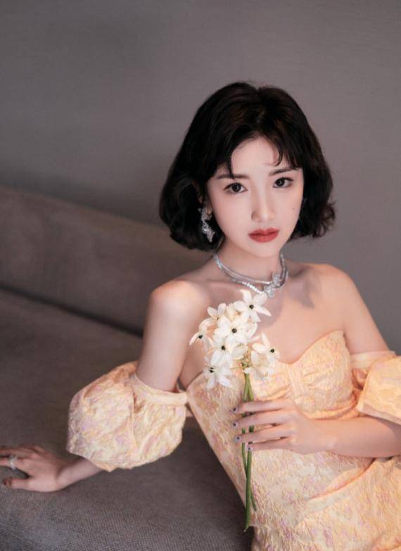 娱乐圈三个晓彤每一个都很优秀这位堪称飒女代表