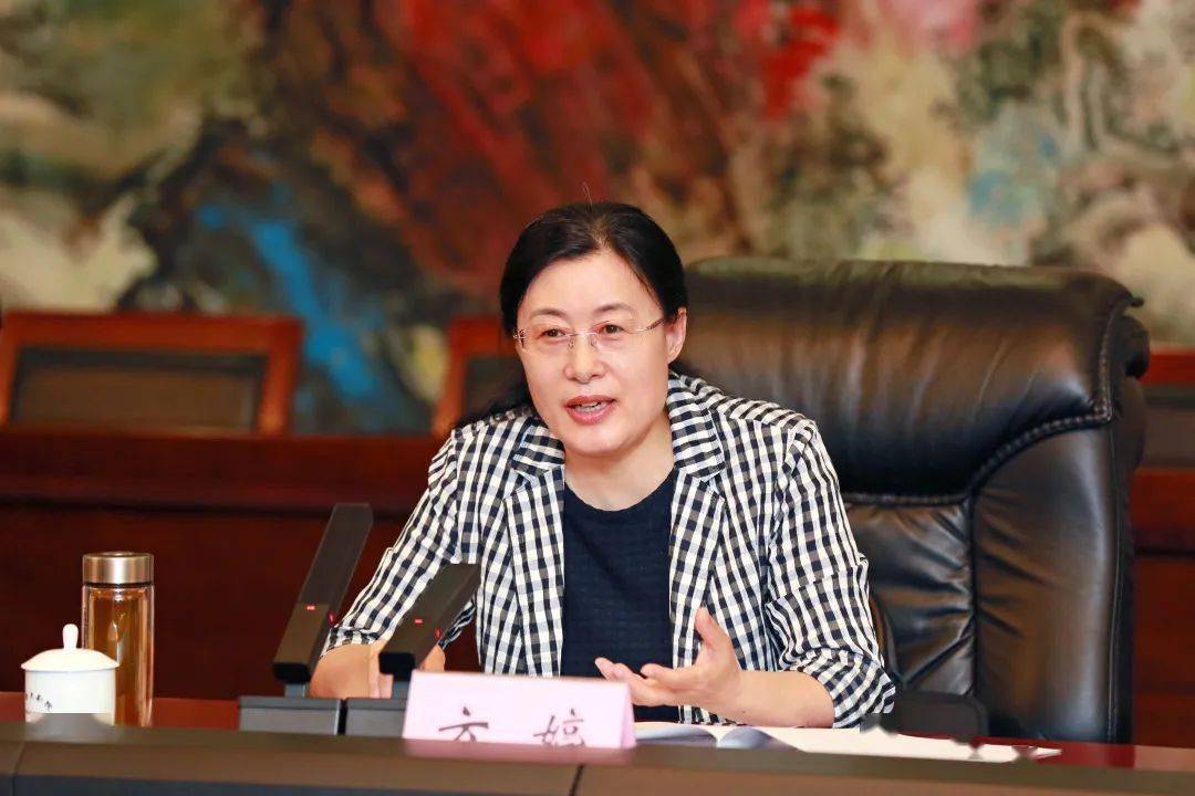 方婷到东城区调研时要求主动为企业排忧解难持续优化营商环境