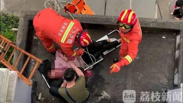 成都49中事件还没完又一湖北14岁女生校内坠亡我们的孩子到底怎么了