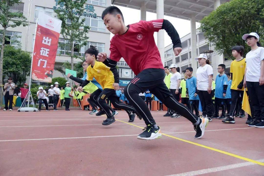 這個學校的全員運動會不一般……_項目