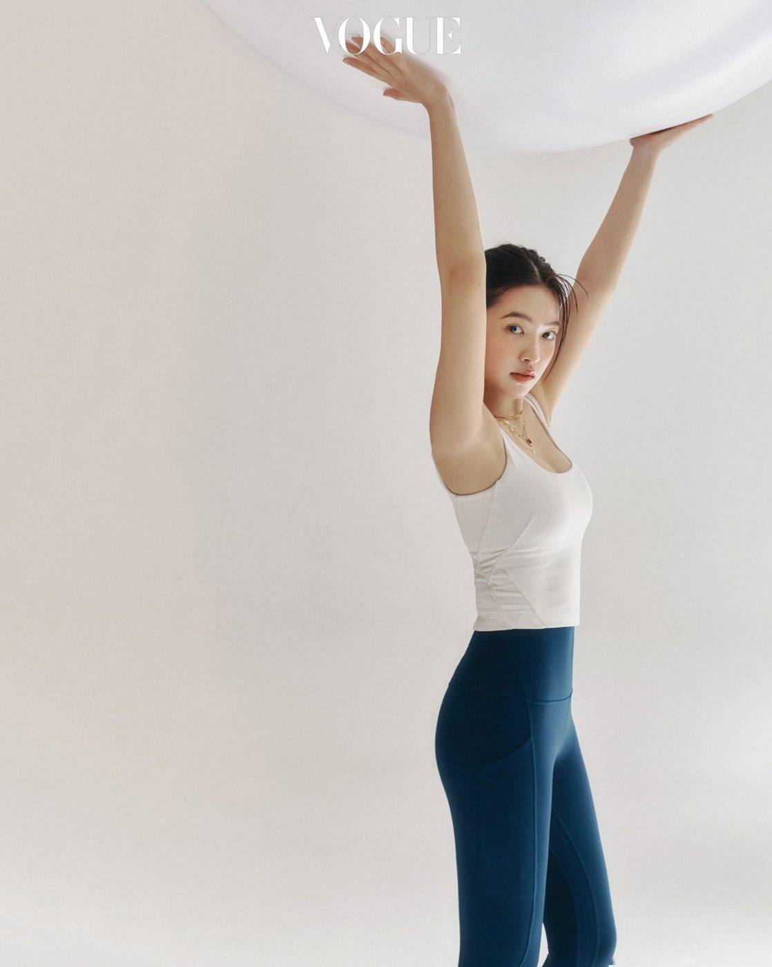 redvelvetyerivogue画报公开用普拉提铸就的健康美