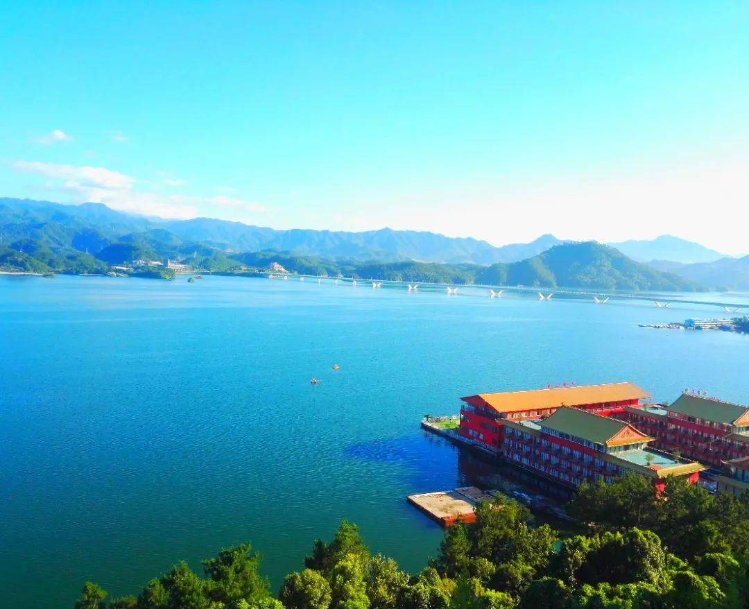 199元起抢购千岛湖最大的单体湖景度假酒店 — 阳光水岸度假村!