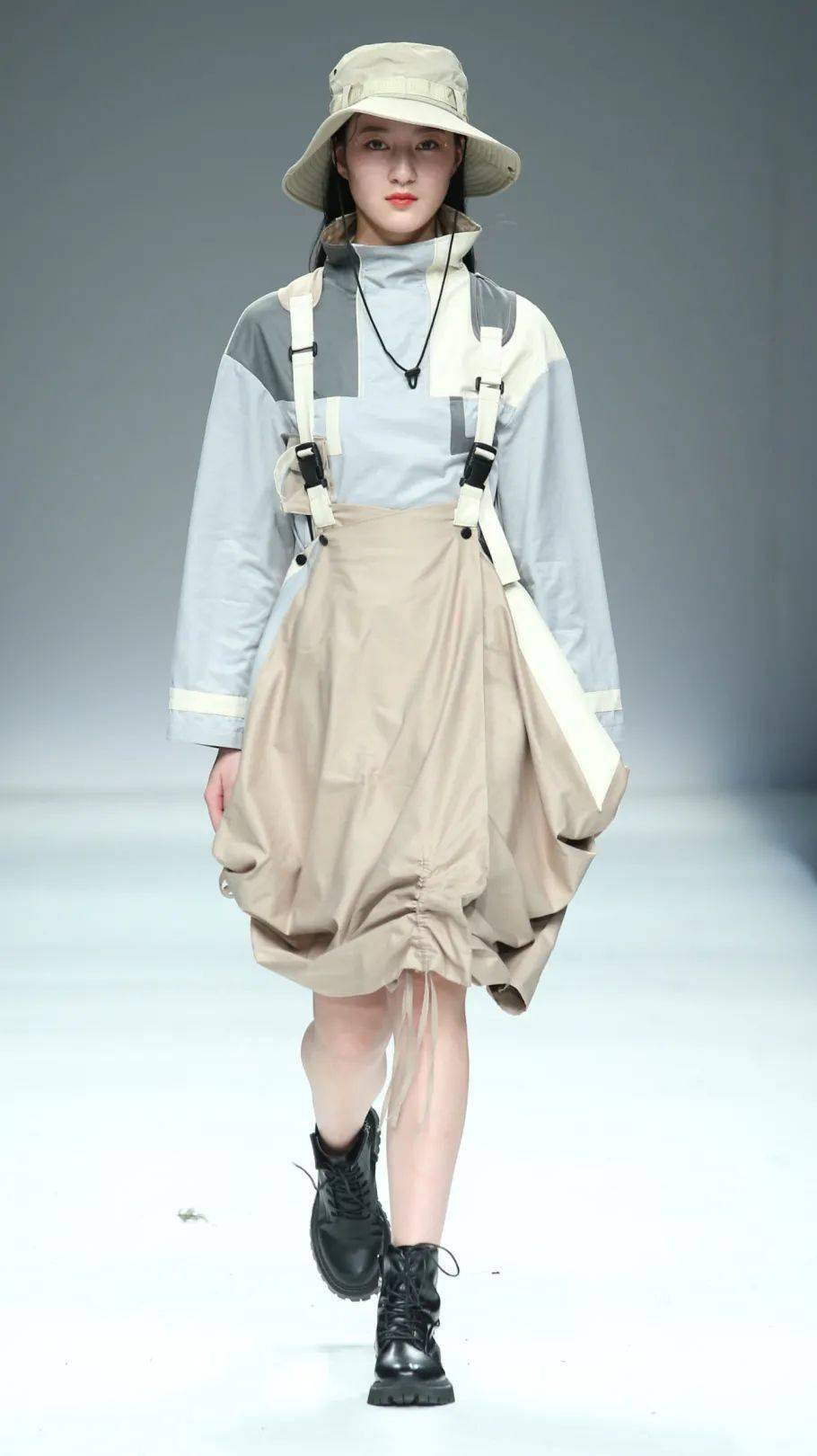 毕业秀2021年北京服装学院服装艺术与工程学院毕业秀美好生活生息
